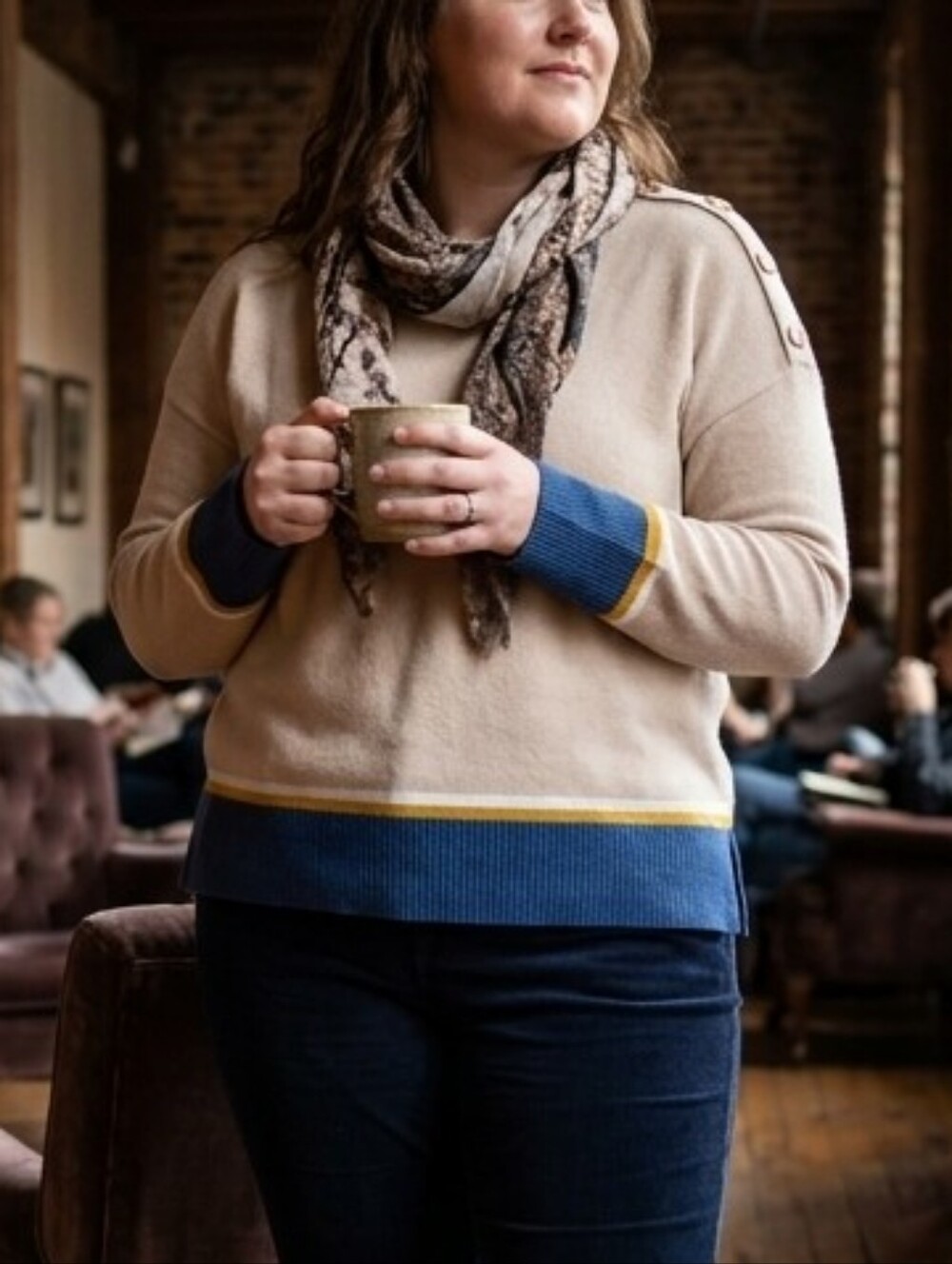 Sioni Color Block Sweater Size L Beige Blue Yellow Crew Neck Knit Top